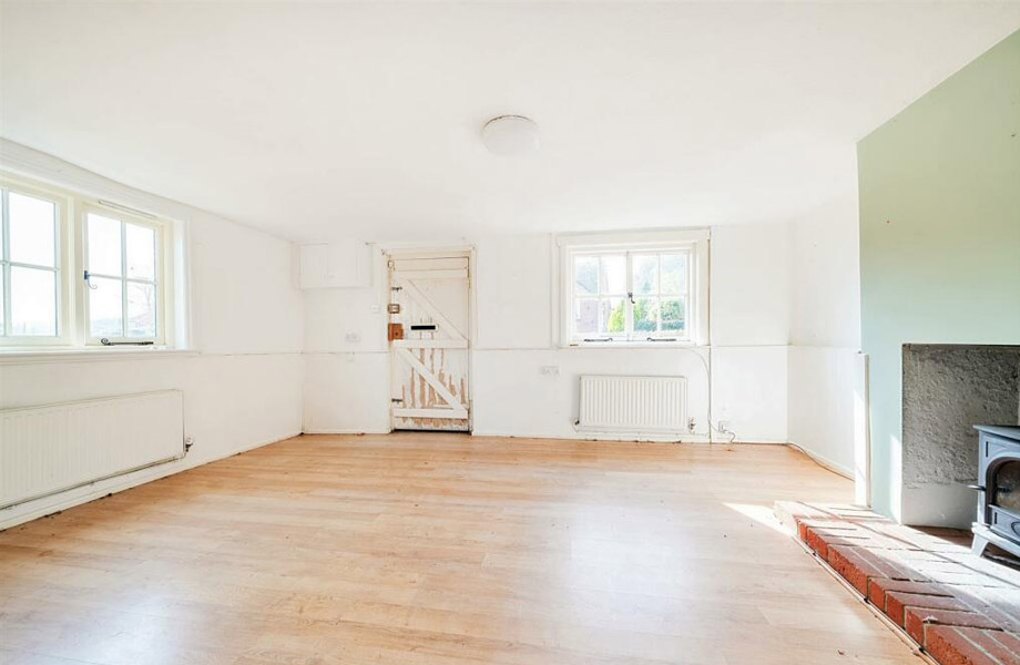 3 bedroom semidetached cottage Sold Cranborne Estate