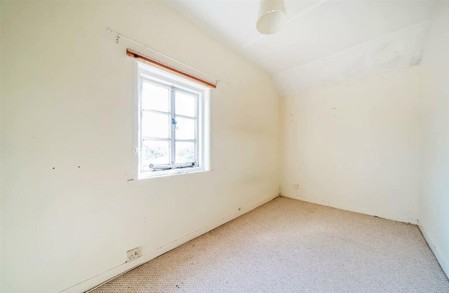 3 bedroom semidetached cottage Sold Cranborne Estate